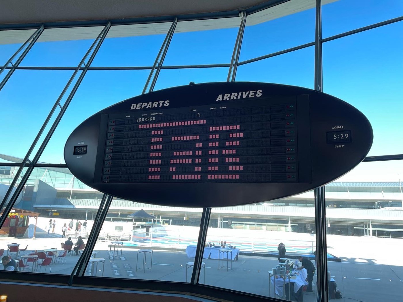 Retro split-flap departures board at the TWA terminal